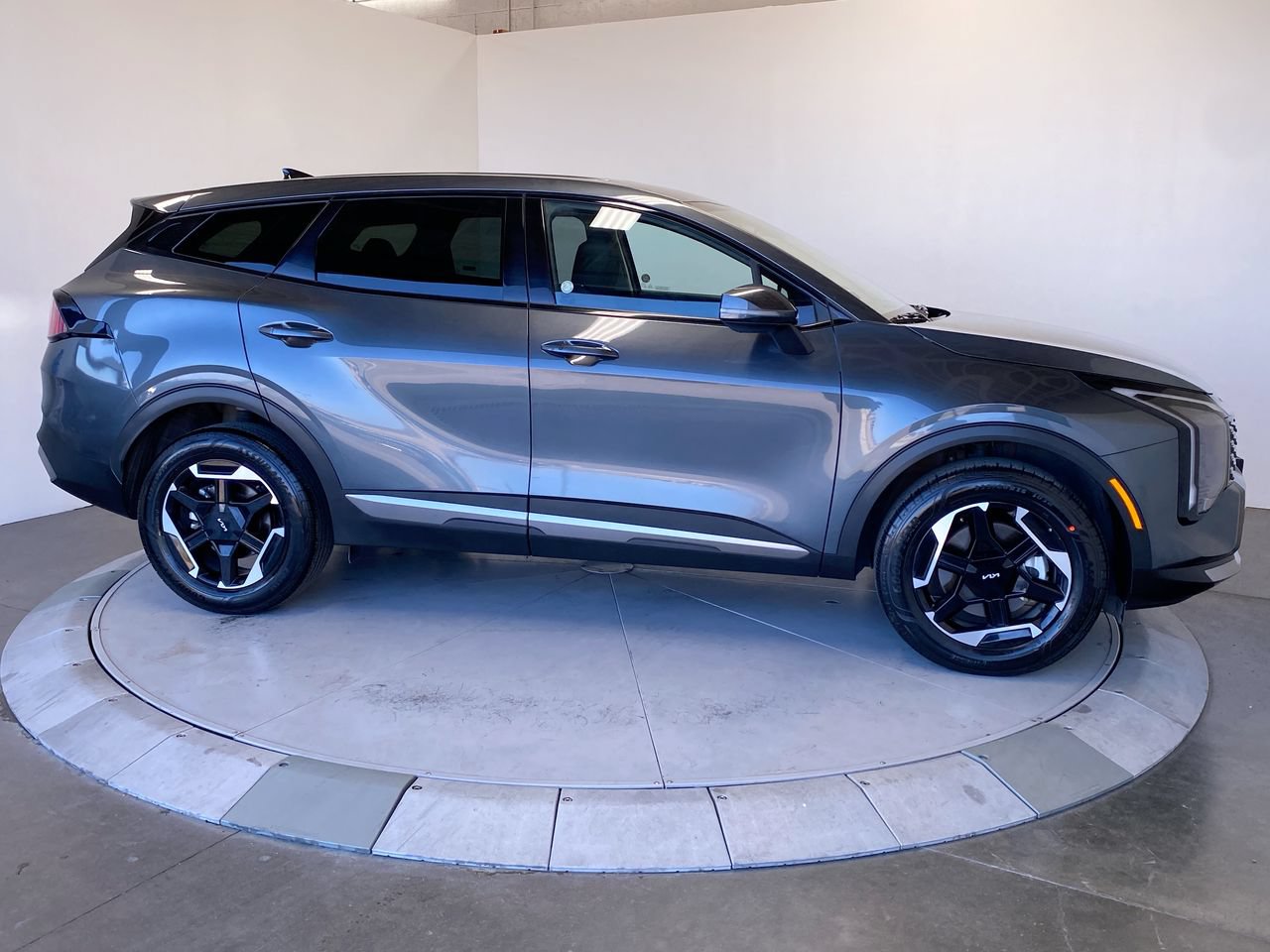 Certified 2026 Kia Sportage S AWD/4WD image 6