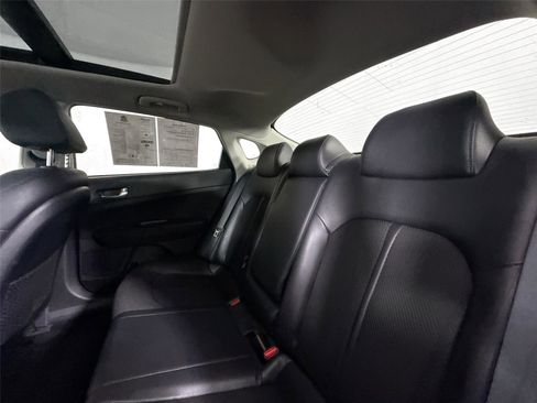 Used 2019 Kia Optima S w/ S Panoramic Sunroof Package image 29