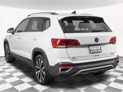 Used 2023 Volkswagen Taos SE w/ Panoramic Sunroof Package AWD/4WD image 20