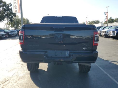 Used 2019 RAM 2500 Laramie image 8