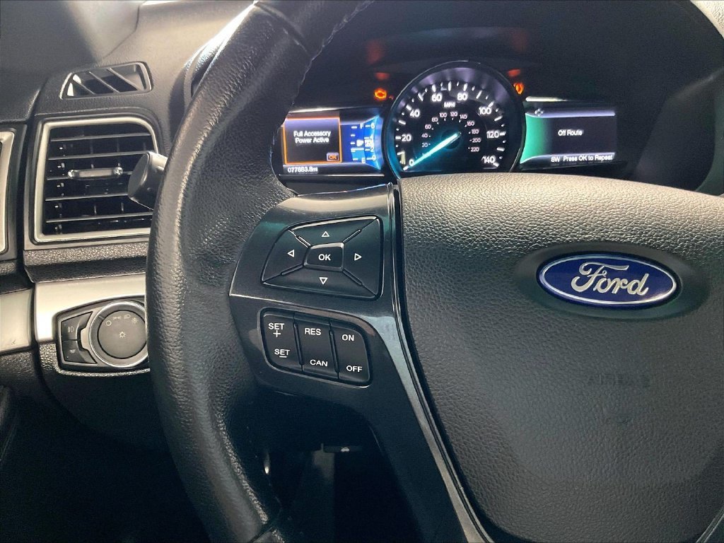 Used 2016 Ford Explorer XLT w/ Equipment Group 202A AWD/4WD image 24