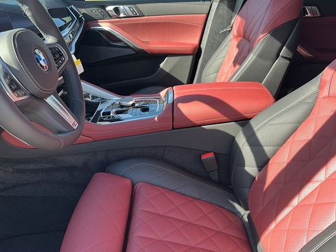 New 2026 BMW X6 xDrive40i image 10