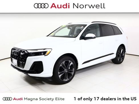 Used 2025 Audi Q7 3.0T Premium Plus w/ Premium Plus Package AWD/4WD image 9