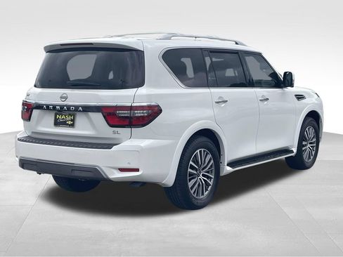Used 2024 Nissan Armada SL w/ Captain's Chairs Package RWD image 3