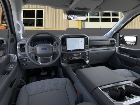 New 2025 Ford F150 XLT w/ Equipment Group 302A MID image 9