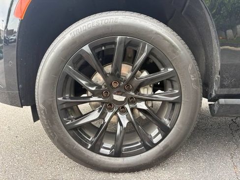 Used 2021 Cadillac Escalade Sport w/ Driver Assist Tech Package AWD/4WD image 14