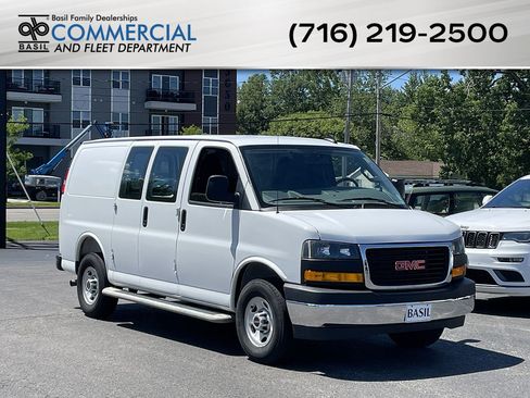 Used 2025 GMC Savana 2500 w/ Driver Convenience Package RWD image 1
