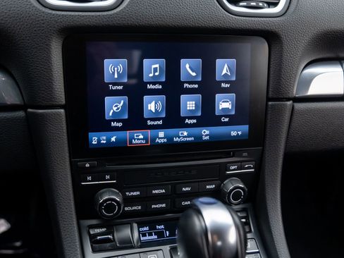 Used 2019 Porsche 718 Boxster image 26