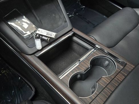 Used 2023 Tesla Model S Standard Range AWD/4WD image 19