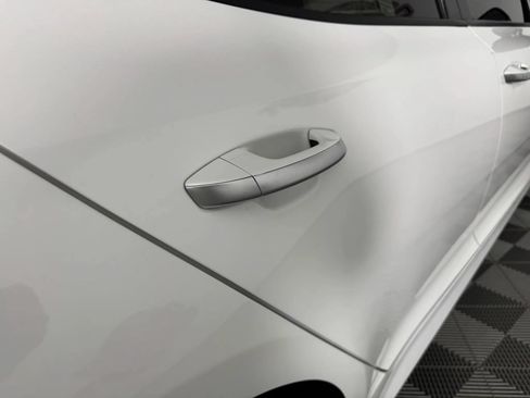 Used 2021 Kia Stinger GT-Line RWD image 28