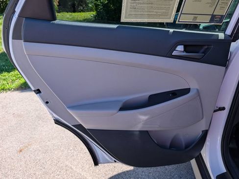Used 2018 Hyundai Tucson SEL AWD/4WD image 31