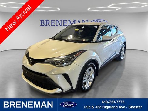 Used 2021 Toyota C-HR LE FWD image 1