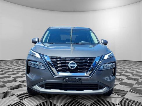 Used 2023 Nissan Rogue SV AWD/4WD image 3