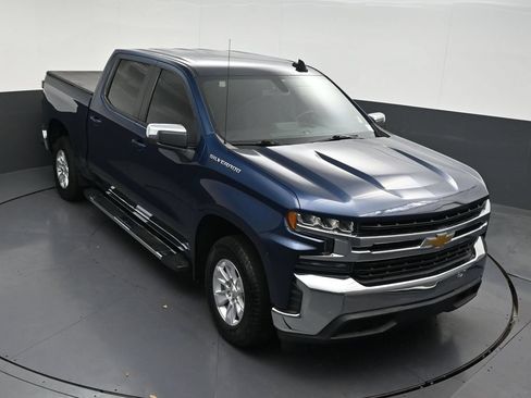 Used 2021 Chevrolet Silverado 1500 LT RWD image 16
