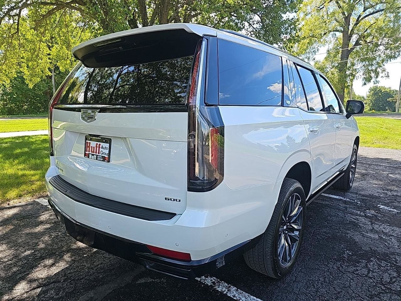 Used 2024 Cadillac Escalade Sport w/ Touring Package AWD/4WD image 6