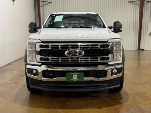 Used 2024 Ford F550 4x4 Crew Cab Super Duty image 2