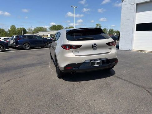 Used 2023 MAZDA MAZDA3 Hatchback w/Premium Plus Pkg AWD/4WD image 13