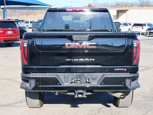 Used 2024 GMC Sierra 2500 AT4 w/ Snow Plow Prep/Camper Package image 5