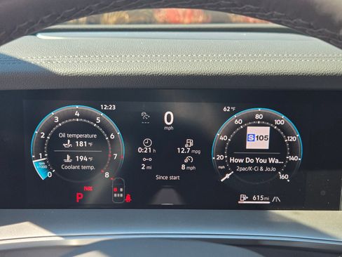 New 2026 Volkswagen Tiguan SE R-Line image 18