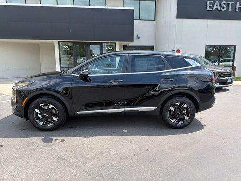New 2026 Kia Sportage LX AWD/4WD image 2