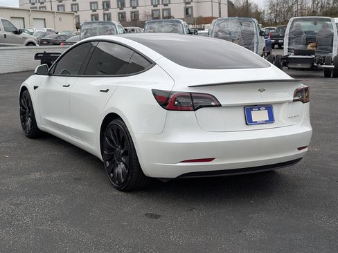 Used 2021 Tesla Model 3 Performance image 13