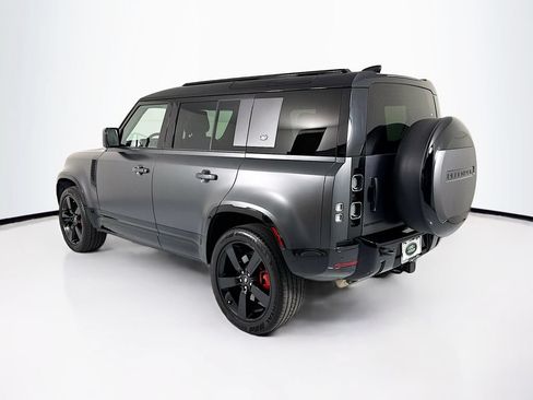 Used 2024 Land Rover Defender 110 X AWD/4WD image 7