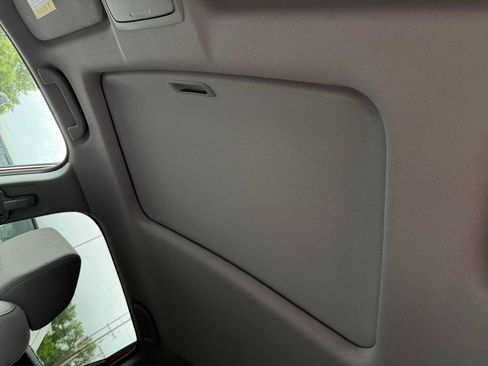 Used 2022 Honda CR-V EX image 9