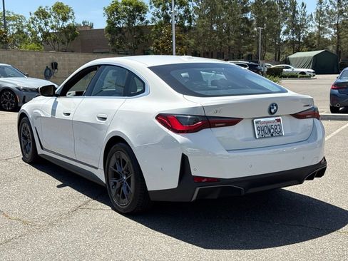 Used 2023 BMW i4 eDrive40 w/ Premium Package RWD image 12