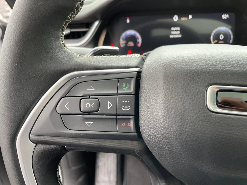 New 2026 Jeep Grand Cherokee Laredo X AWD/4WD image 19