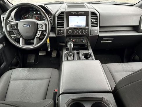 Used 2020 Ford F150 XLT w/ Equipment Group 302A Luxury AWD/4WD image 15