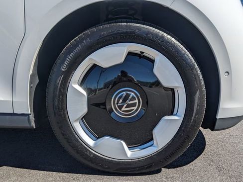 New 2025 Volkswagen ID. Buzz Pro S image 11