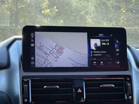 Used 2022 Lexus GX 460 Premium image 10