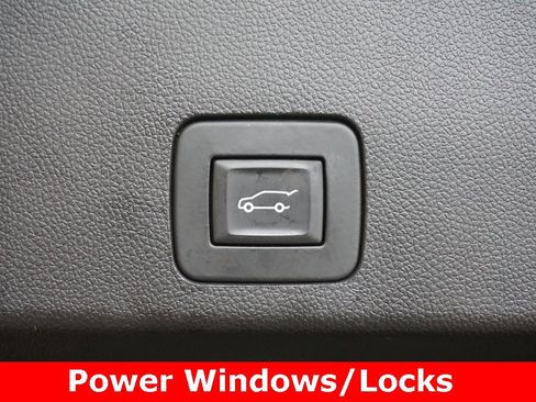 Used 2024 Buick Encore GX Avenir w/ Avenir Technology Package image 20