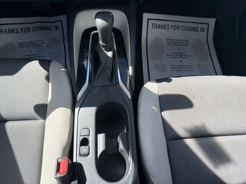 Used 2023 Toyota Corolla LE FWD image 22