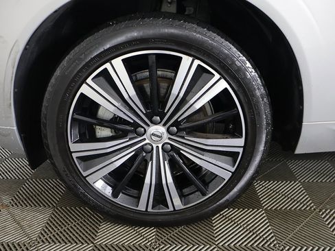 Used 2022 Volvo XC60 B6 Inscription w/ Climate Package image 24