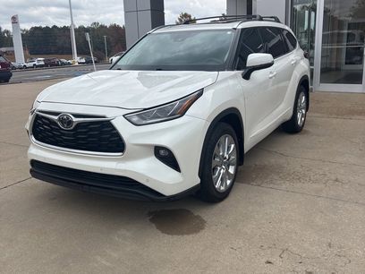 Used 2021 Toyota Highlander Limited