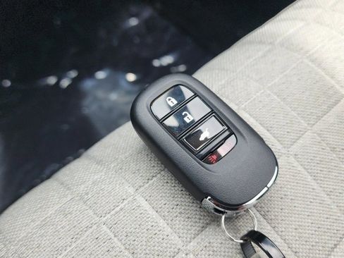 New 2026 Honda HR-V LX image 30