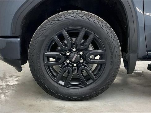 Used 2021 GMC Sierra 1500 Elevation w/ Preferred Package AWD/4WD image 10