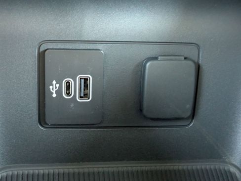 New 2026 Ford Explorer Active w/ Active Comfort Package image 26