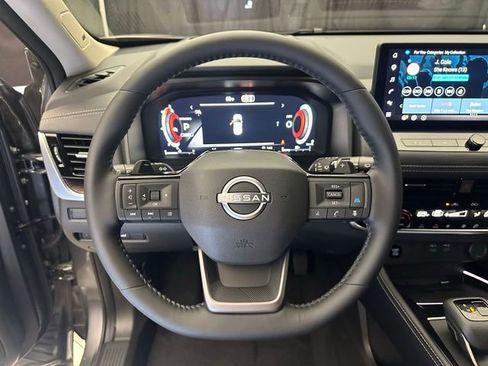New 2026 Nissan Rogue Platinum w/ Platinum Premium Package AWD/4WD image 24