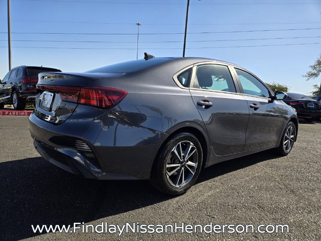 Used 2023 Kia Forte LXS FWD image 6