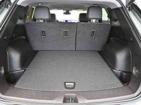 Used 2024 Chevrolet Blazer LT w/ Midnight/Sport Edition FWD image 27