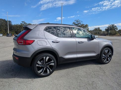 New 2026 Volvo XC40 B5 Ultra w/ Protection Package Premier image 6