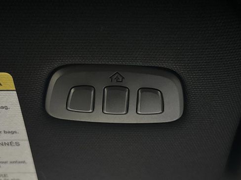 Used 2025 Ford Explorer ST-Line w/ Premium Package image 28