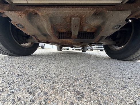 Used 2004 Toyota 4Runner SR5 AWD/4WD image 42