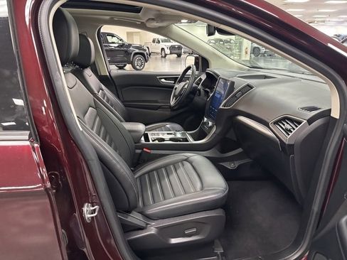 Used 2022 Ford Edge SEL w/ Convenience Package image 11