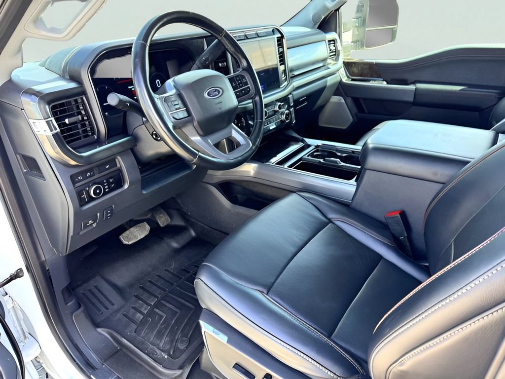 Used 2024 Ford F250 Lariat AWD/4WD image 11
