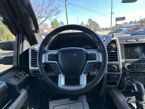 Used 2016 Ford F150 Lariat w/ Equipment Group 502A Luxury image 14