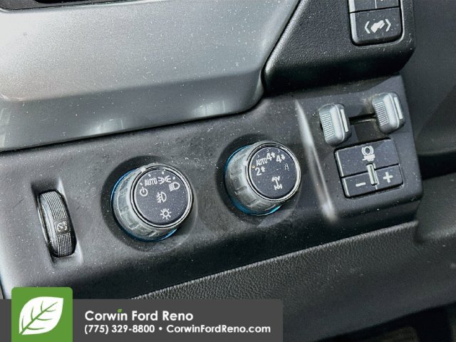 Used 2020 Chevrolet Tahoe Premier w/ RST 6.2L Performance Edition AWD/4WD image 13