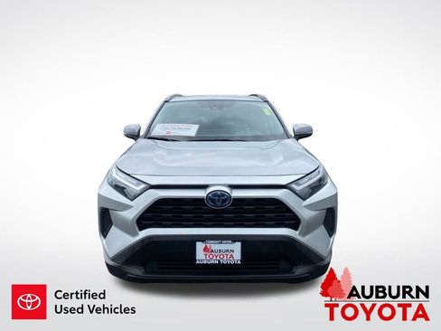 Used 2024 Toyota RAV4 XLE AWD/4WD image 3